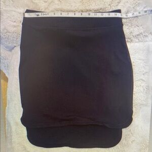 EUC!! lululemon City Skirt Black